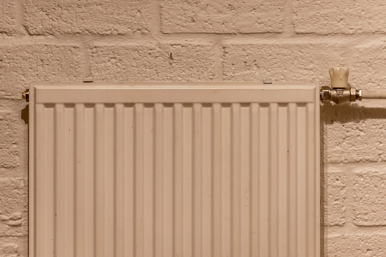 Radiateur qui chauffe même fermé